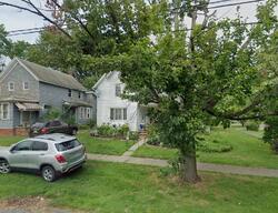  E Pine St