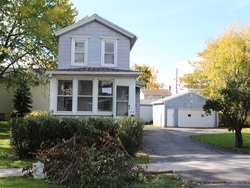  Lillian Ave
