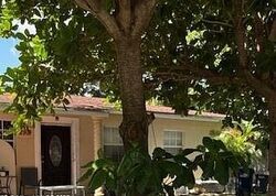  Nw 163rd St