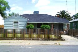  Ellen St