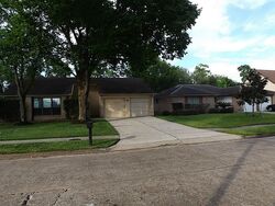  Pilgrims Point Dr