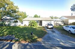  Honeytree Ln E