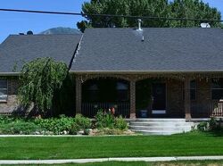 Mapleton