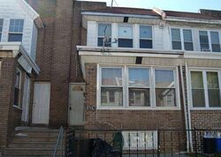  Dorel St