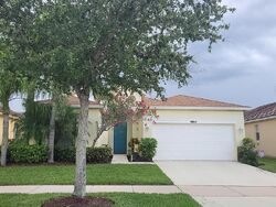  Sw Stonegate Dr
