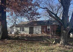  Se Iowa Ave