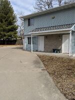  N Dubuque St Apt F