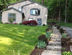  Hillside Dr