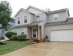  Foxwood Cir