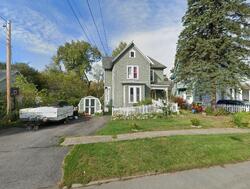  Chestnut St
