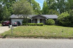  Circleview Dr