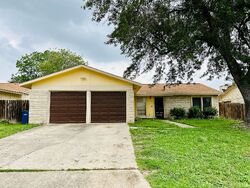  Lakeland Dr