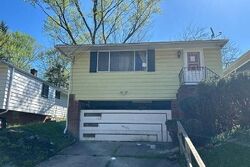 Maple Ave