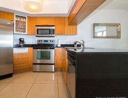  N Bayshore Dr Apt 451