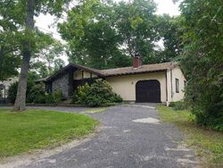 Loretta Ct