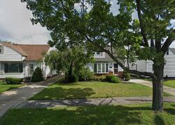 Maple Leaf Dr