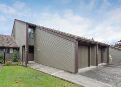  Nw 10th Ct Apt D