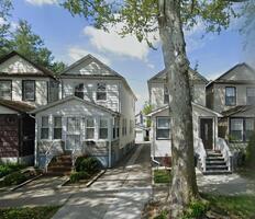  219th St