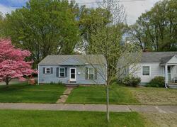  E Archwood Ave