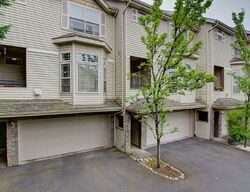  Ne Fremont St Apt 17