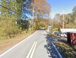  Laurel Park Rd