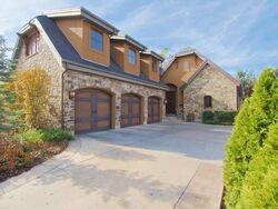  S Holladay Pines Ct
