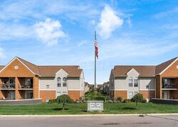  E Main St Apt B107