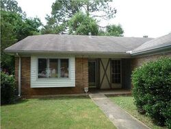  Pinkston St