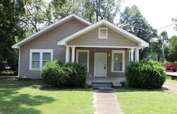  W Tallassee St