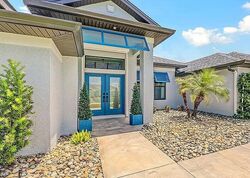  Broadmoor Ln