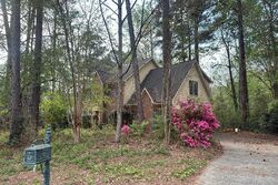  Willow Creek Dr