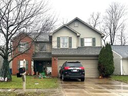  Lakeside Manor Ln