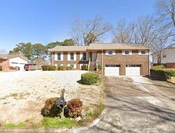  Ridgewood Cir
