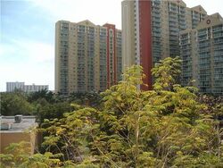  N Bay Rd Apt 617