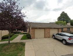  Oak Tree Ct