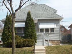  N 41st St