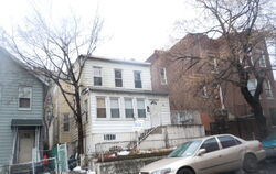  E 194th St
