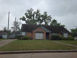  Falling Creek Dr