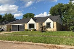  Long Barrel Ln