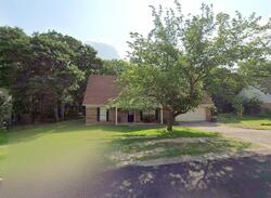  Fairway Rd