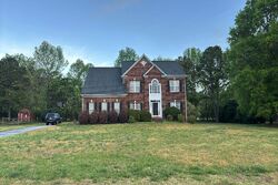  Heath Glen Dr