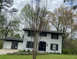  E Kellogg Cir