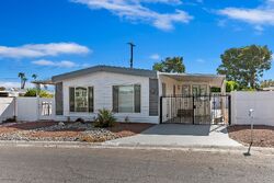  Carlsbad Cir