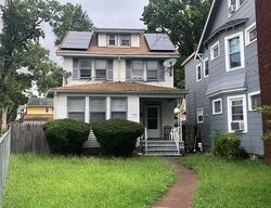  Laurel Ave