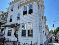  Locust St