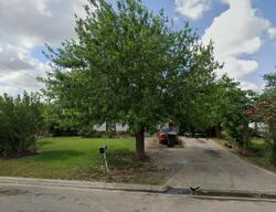  E Crockett Ave