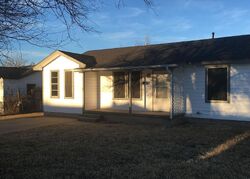  Oak Dr