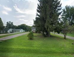  Davison Rd