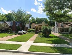  N Edgefield Ave