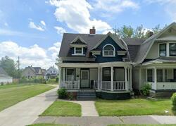  Fernwood Ave